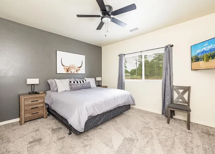 New House Near Mt Elden And Downtown Ferienhaus